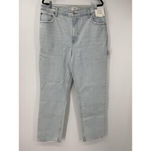 Abercrombie & Fitch 90s Straight Jeans Light Wash Ultra High Rise Size 34/ 18R